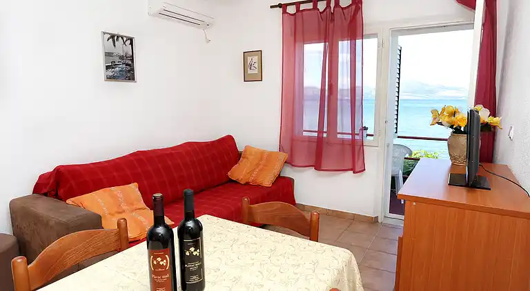 Two bedroom apartment near beach Drače, Pelješac (A-10130-a)