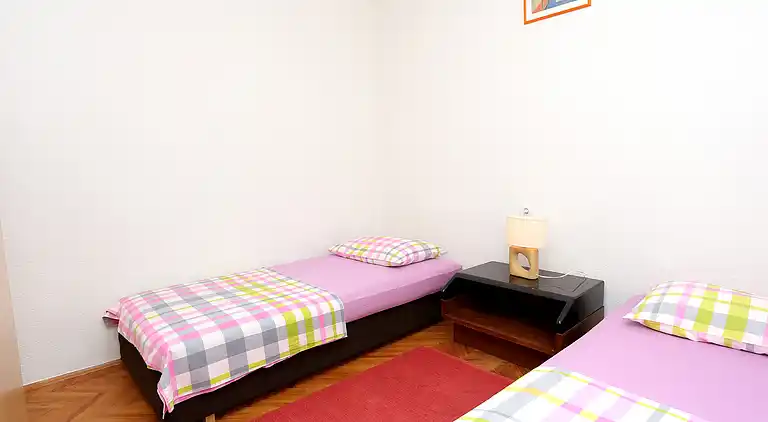 Two bedroom apartment near beach Drače, Pelješac (A-10130-a)