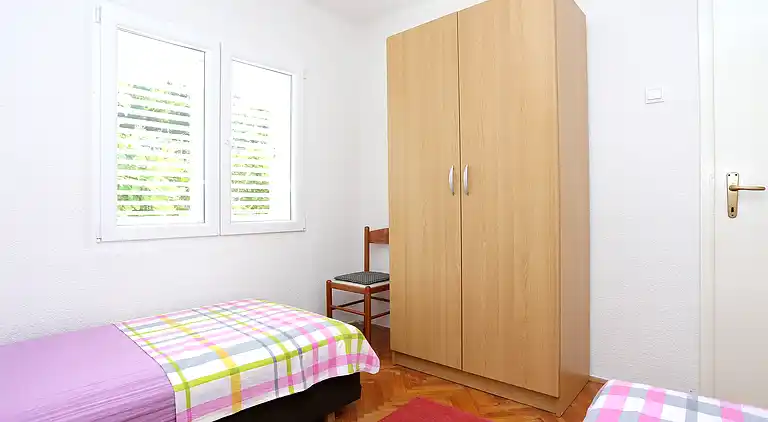 Two bedroom apartment near beach Drače, Pelješac (A-10130-a)