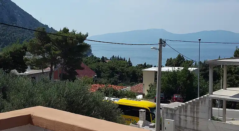 Studio flat with terrace and sea view Gradac, Makarska