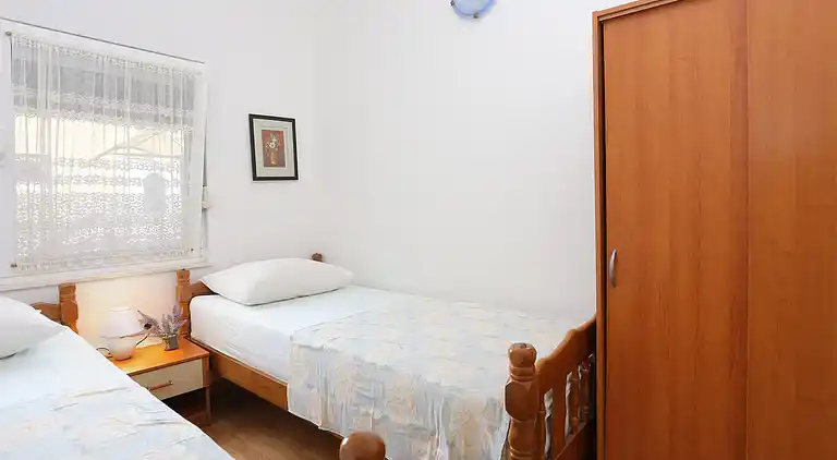 Two bedroom apartment with terrace and sea view Kanica,