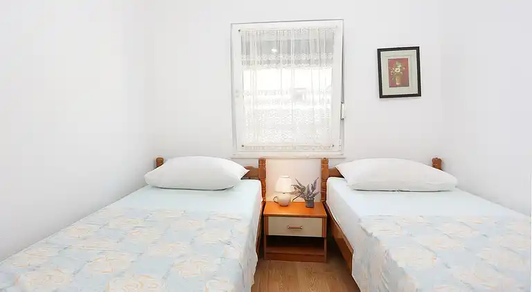 Two bedroom apartment with terrace and sea view Kanica,