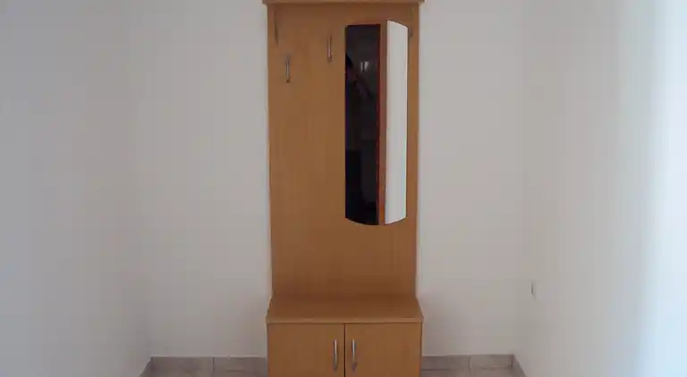 Two bedroom apartment with terrace and sea view Metajna, Pag