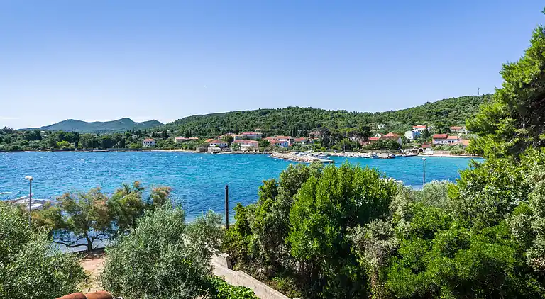 One bedroom apartment near beach Ždrelac, Pašman (A-12662-a)