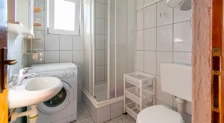 1-Zimmer-Ferienwohnung mit Terrasse Bibinje, Zadar