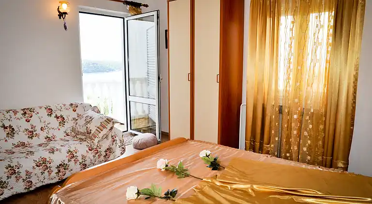 3-Zimmer-Ferienwohnung mit Terrasse und Meerblick Kampor,