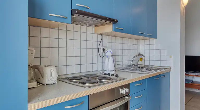 1-Zimmer-Ferienwohnung am Strand Brodarica, Sibenik