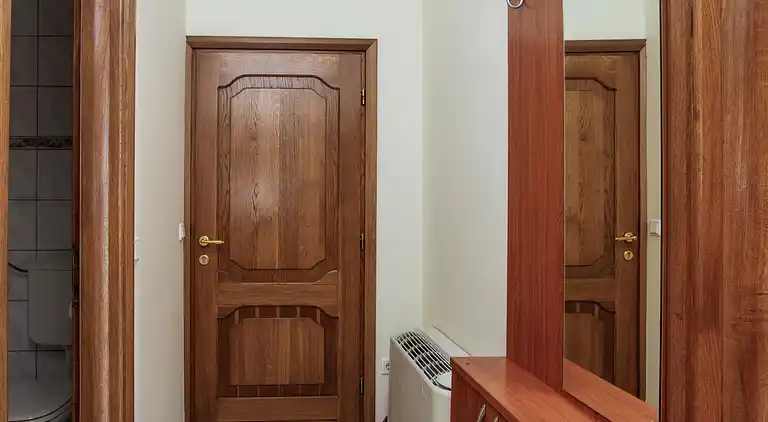 1-Zimmer-Ferienwohnung am Strand Brodarica, Sibenik