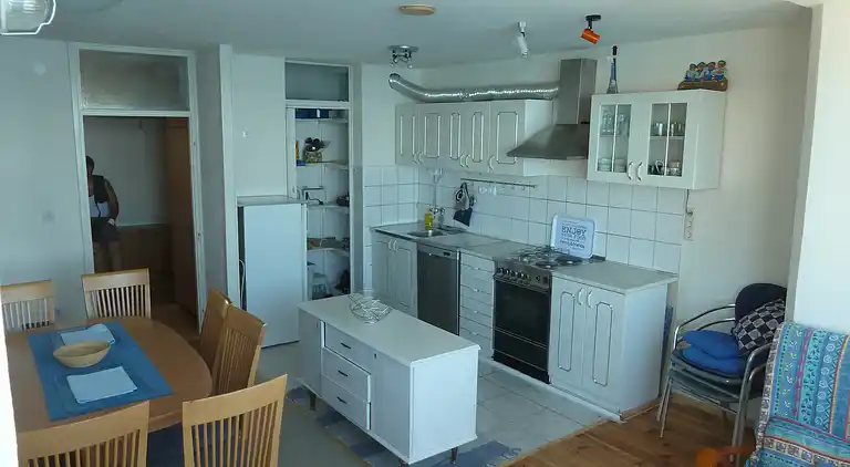 2-Zimmer-Ferienwohnung mit Balkon und Meerblick Omis