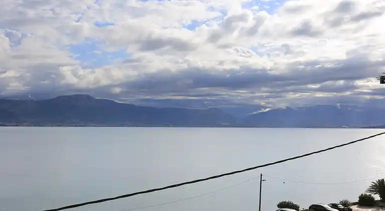 Two bedroom apartment with balcony and sea view Arbanija,