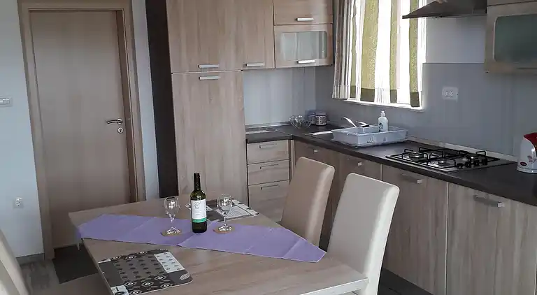 2-Zimmer-Ferienwohnung mit Terrasse Cres (A-15672-a)