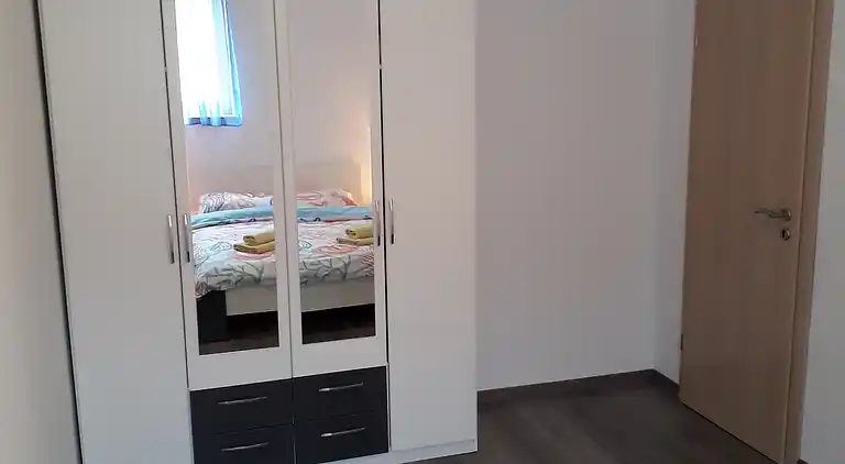 2-Zimmer-Ferienwohnung mit Terrasse Cres (A-15672-a)