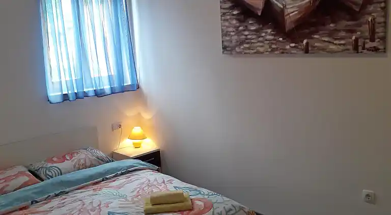 2-Zimmer-Ferienwohnung mit Terrasse Cres (A-15672-a)