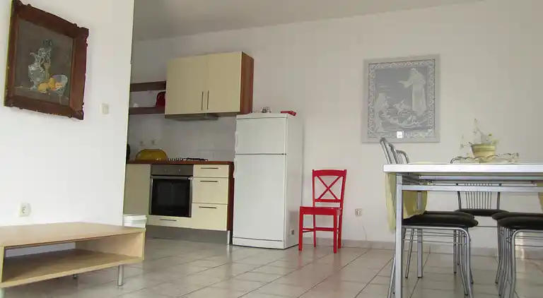 Two bedroom apartment with terrace Slatine, Čiovo