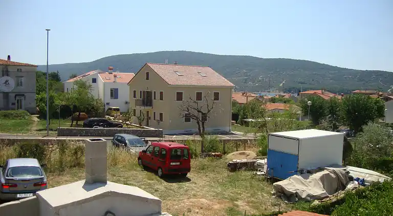 2-Zimmer-Ferienwohnung mit Terrasse Cres (A-15672-a)