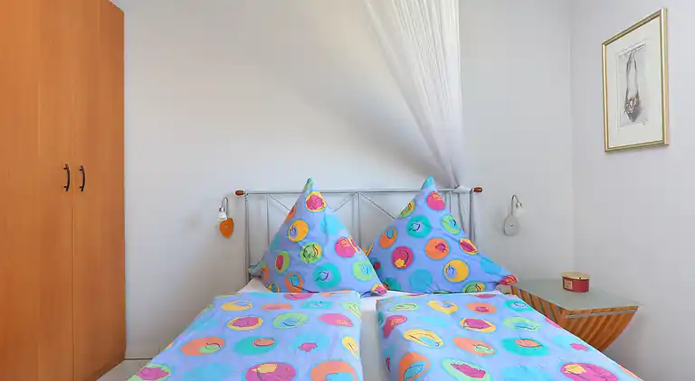 One bedroom apartment near beach Ražanj, Rogoznica