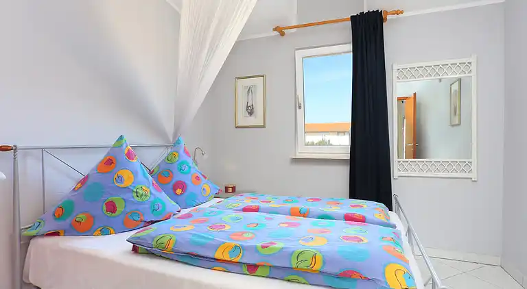 One bedroom apartment near beach Ražanj, Rogoznica