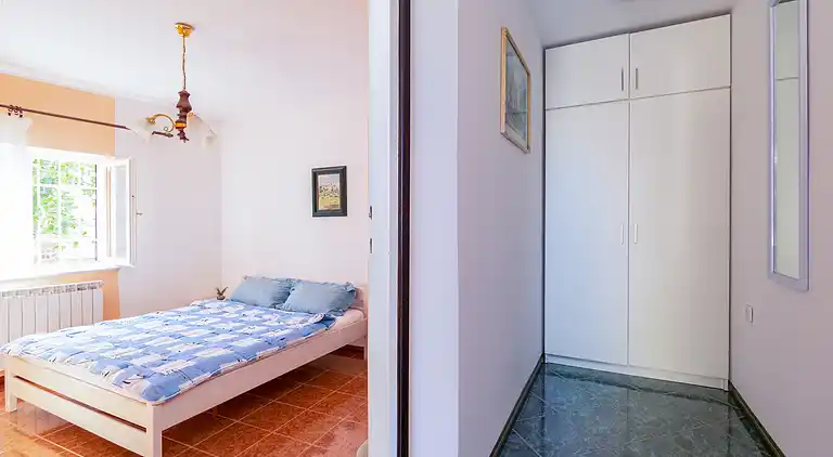 1-Zimmer-Ferienwohnung mit Terrasse Opatija - Pobri, Opatija