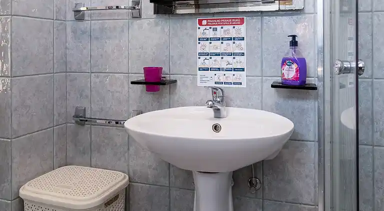 1-Zimmer-Ferienwohnung mit Terrasse Opatija - Pobri, Opatija