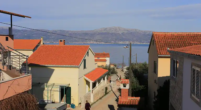 2-Zimmer-Ferienwohnung mit Terrasse und Meerblick Slatine,