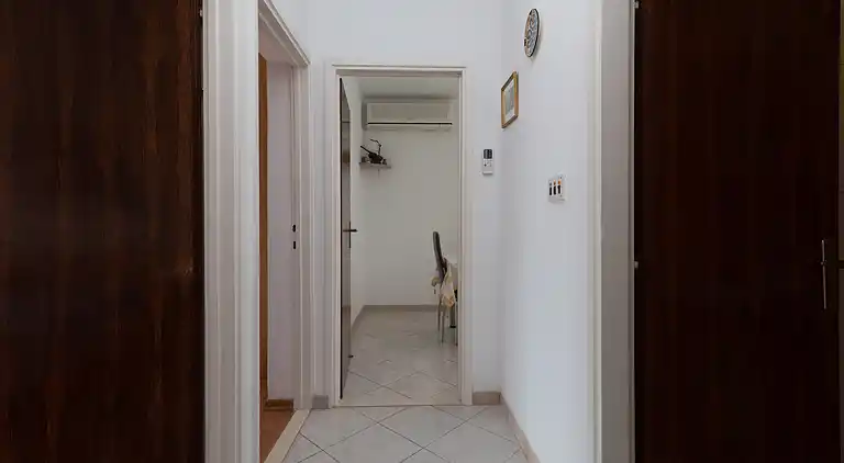 2-Zimmer-Ferienwohnung mit Terrasse und Meerblick Slatine,