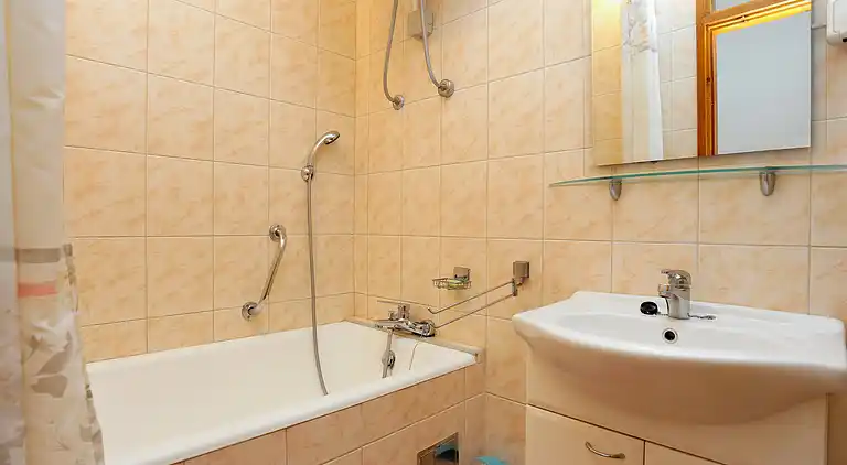 2-Zimmer-Ferienwohnung am Strand Okrug Donji, Ciovo