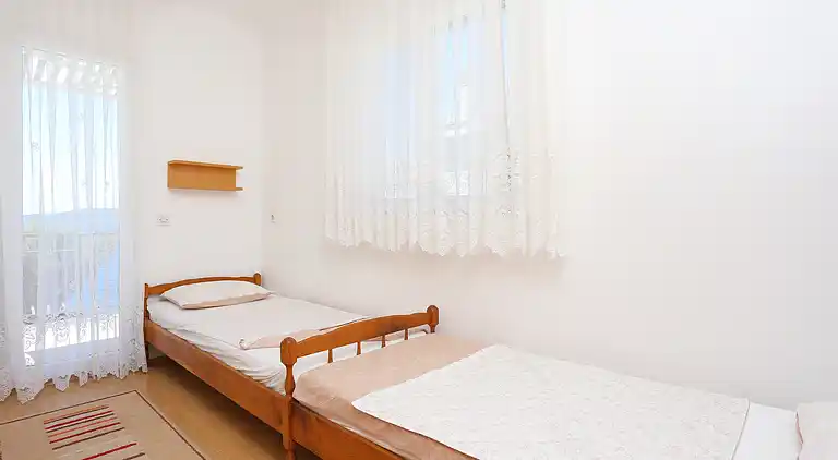 2-Zimmer-Ferienwohnung am Strand Okrug Donji, Ciovo