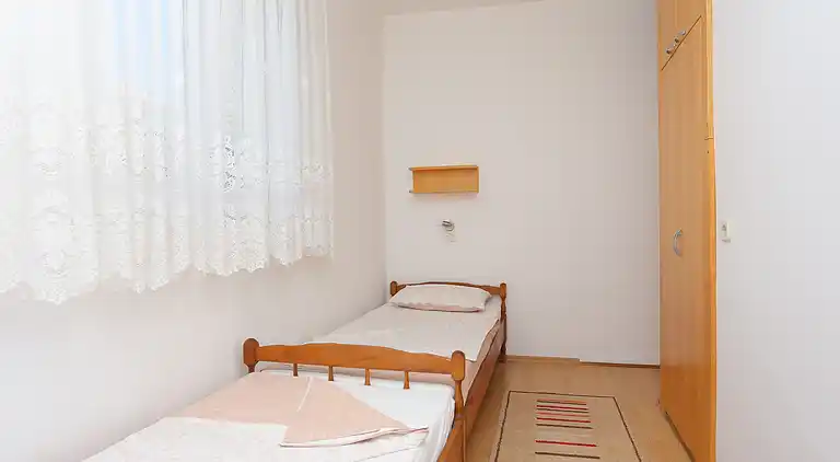 2-Zimmer-Ferienwohnung am Strand Okrug Donji, Ciovo
