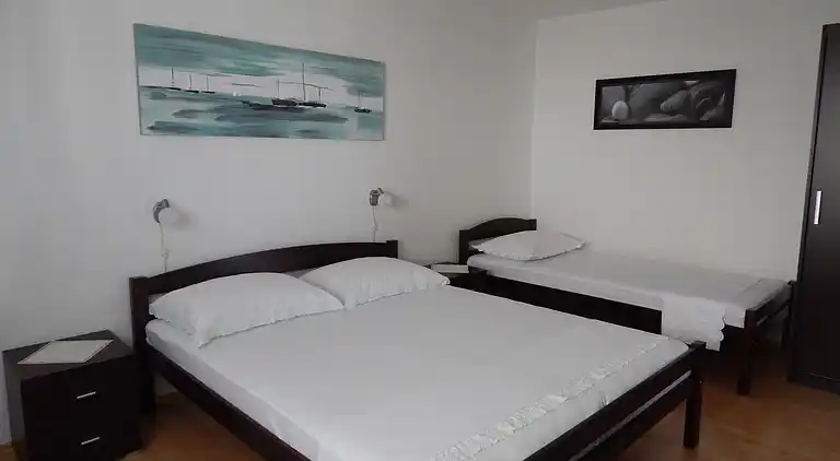 One bedroom apartment near beach Okrug Donji, Čiovo