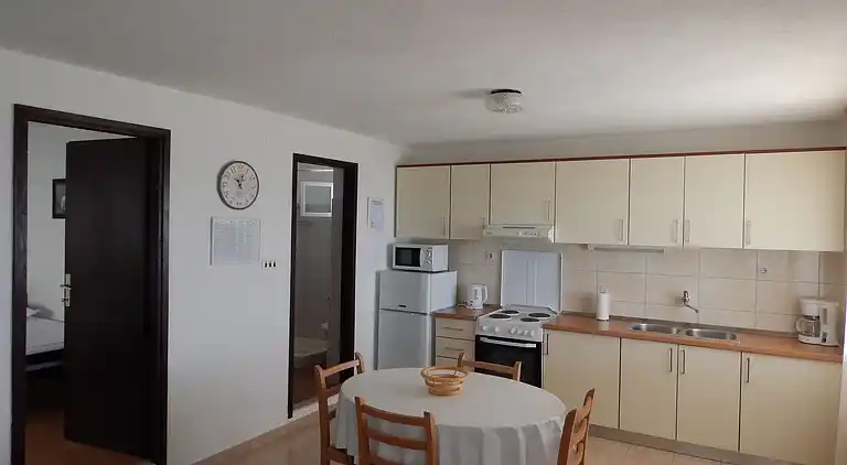 One bedroom apartment near beach Okrug Donji, Čiovo