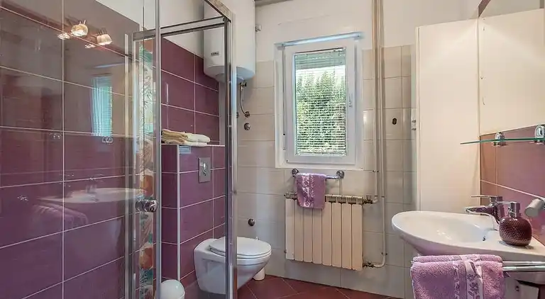 Two bedroom apartment with terrace Banjole, Pula (A-17097-a)