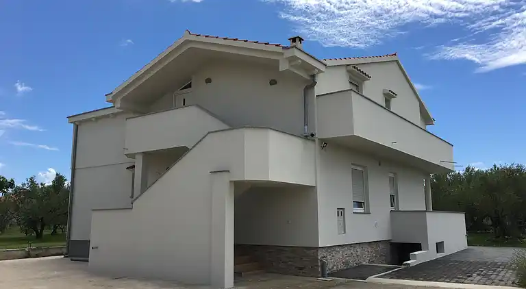 One bedroom apartment with terrace and sea view Bibinje,