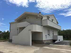 One bedroom apartment with terrace and sea view Bibinje,