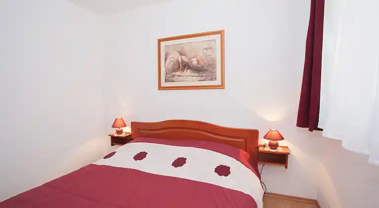 One bedroom apartment with terrace and sea view Punat (Krk)