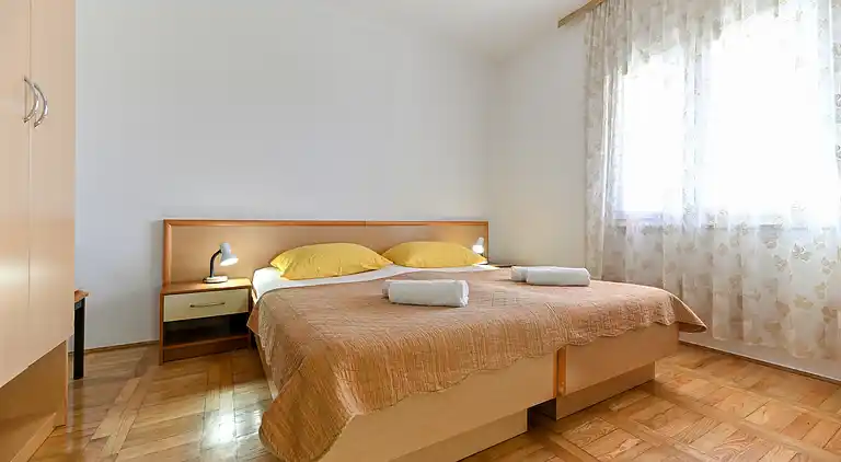 2-Zimmer-Ferienwohnung am Strand Seline, Paklenica