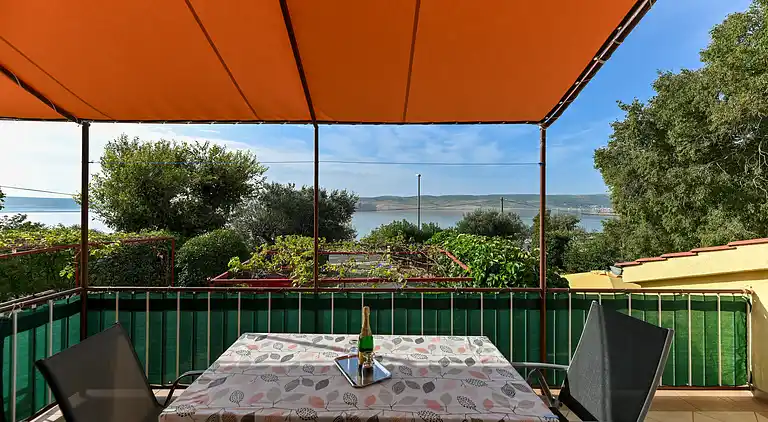 2-Zimmer-Ferienwohnung am Strand Seline, Paklenica