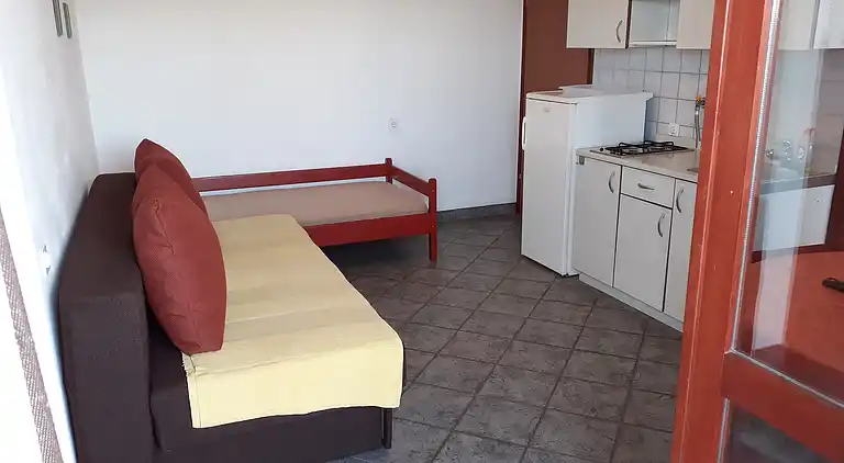 Studio flat with balcony and sea view Bibinje, Zadar