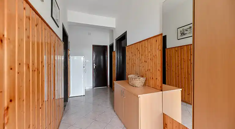 2-Zimmer-Ferienwohnung am Strand Seline, Paklenica