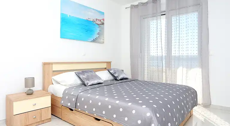 One bedroom apartment near beach Živogošće - Porat