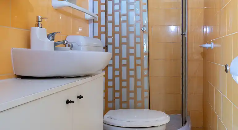 2-Zimmer-Ferienwohnung mit Balkon und Meerblick Bibinje,