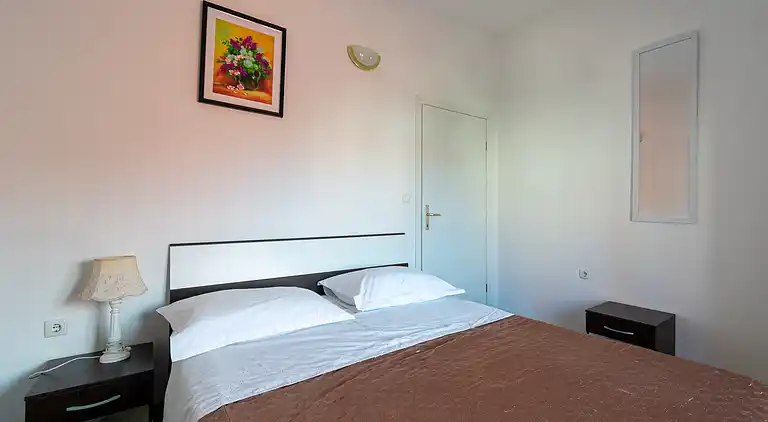 2-Zimmer-Ferienwohnung mit Balkon und Meerblick Bibinje,
