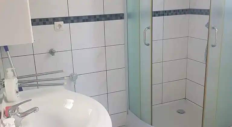 Two bedroom apartment with terrace and sea view Dramalj,