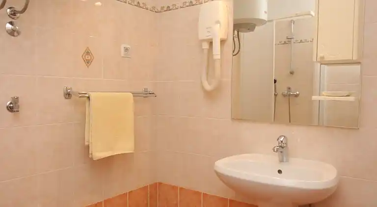 Appartamento di due stanze con terrazzo Orsera - Vrsar,