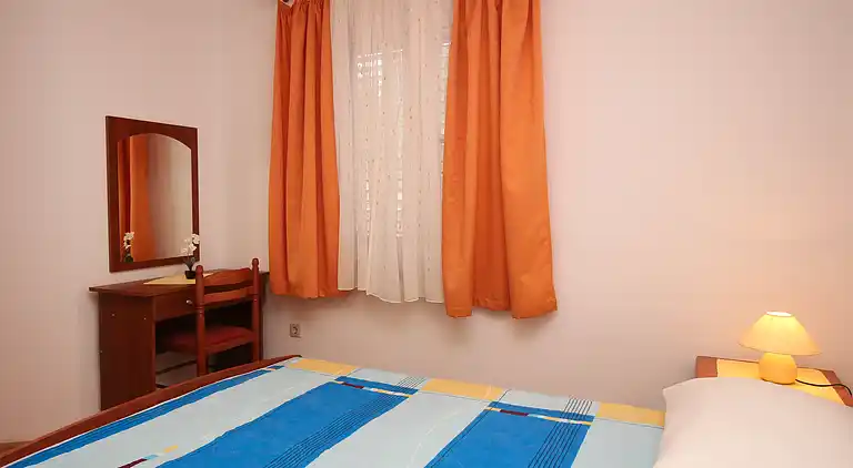 1-Zimmer-Ferienwohnung am Strand Silo, Krk (A-18670-b)