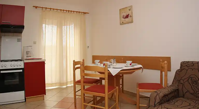 1-Zimmer-Ferienwohnung am Strand Silo, Krk (A-18670-d)