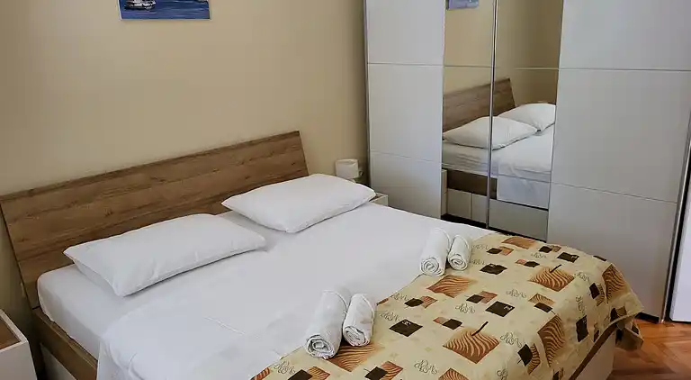 3-Zimmer-Ferienwohnung mit Terrasse Vrsi - Mulo, Zadar