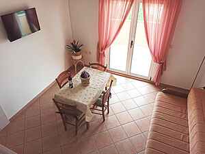 One bedroom apartment near beach Kustići, Pag (A-9036-a)