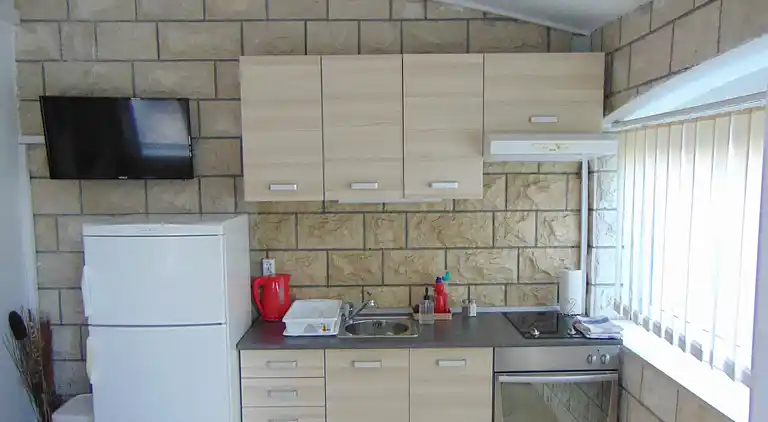 Two bedroom apartment near beach Seget Donji, Trogir