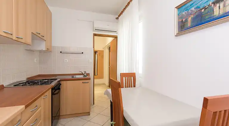 2-Zimmer-Ferienwohnung am Strand Baska, Krk (A-19518-a)