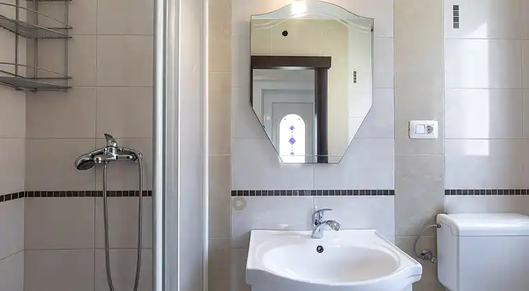 2-Zimmer-Ferienwohnung am Strand Baska, Krk (A-19518-b)